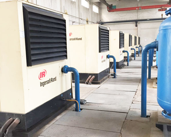 鏈夎壊閲戝睘琛屼笟瀹㈡埛